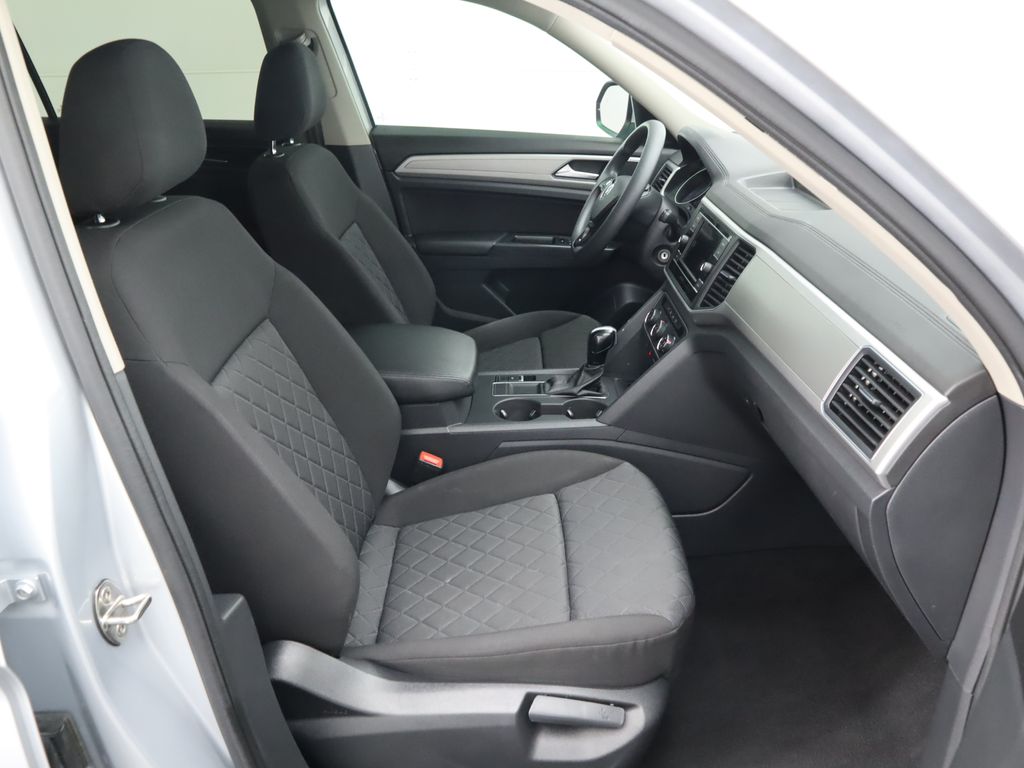 2019 Volkswagen Atlas S 20