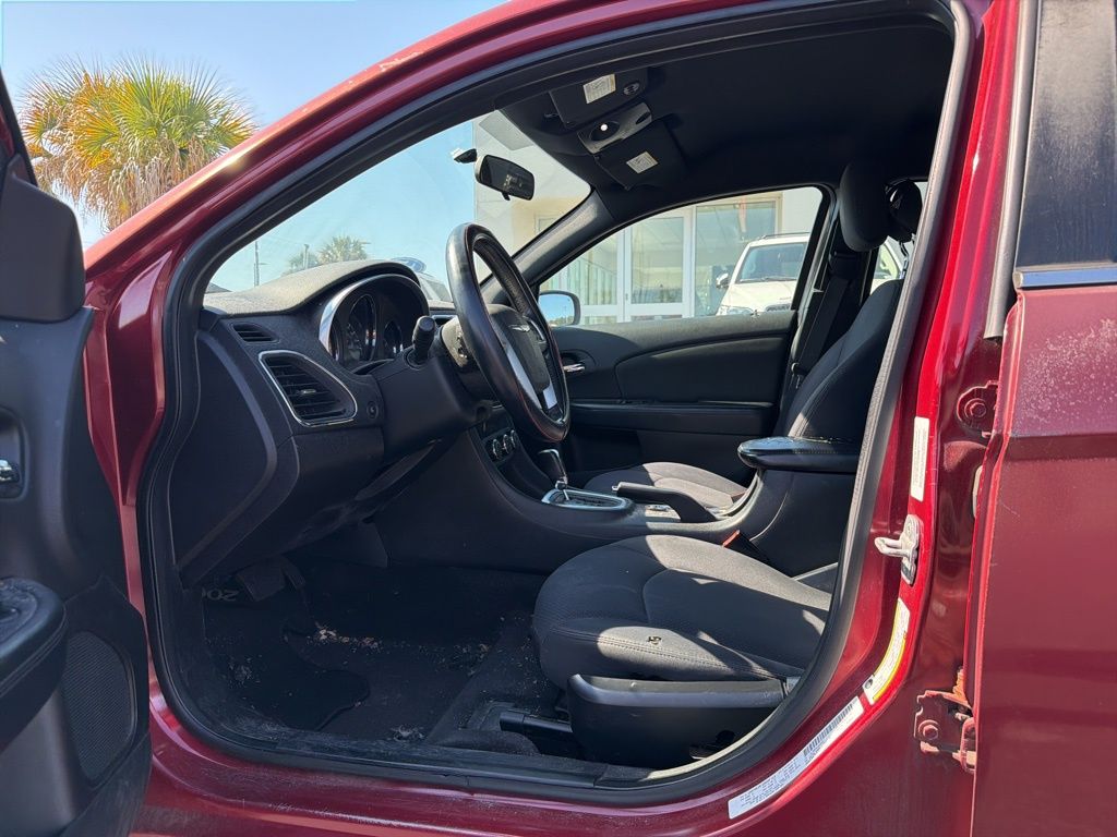 2012 Chrysler 200 Touring