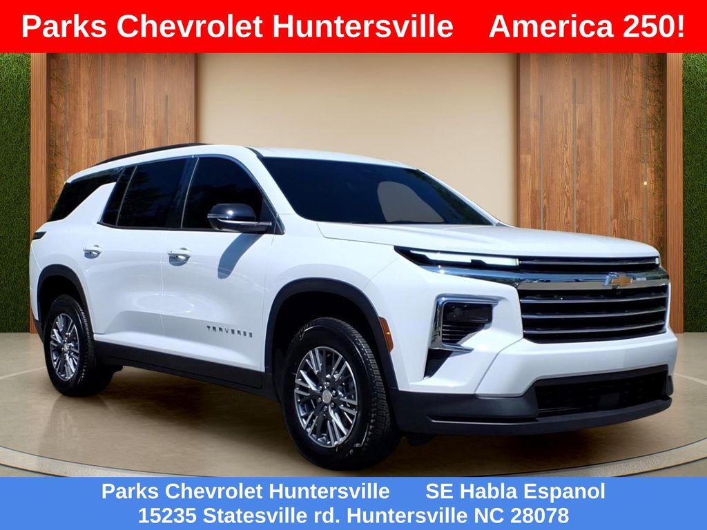 Summit White 2026 Chevrolet Traverse SUV / Crossover Front-Wheel Drive 8-Speed Automatic