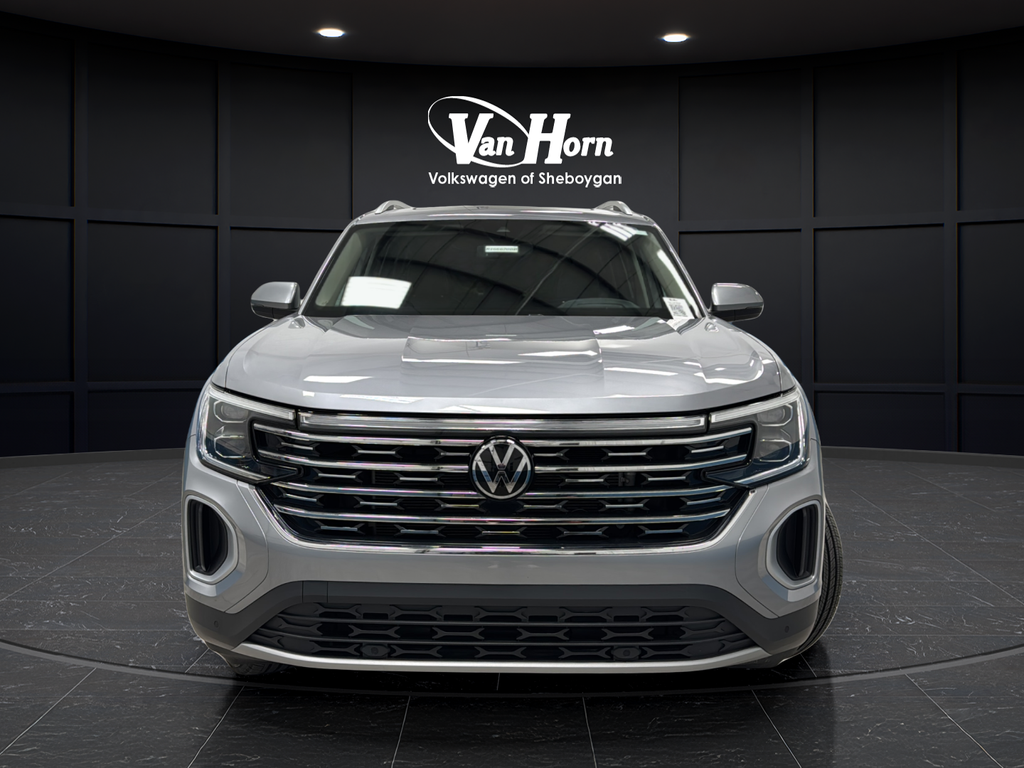 Used 2024 Silver Mist Metallic Volkswagen 2.0T SEL image 2