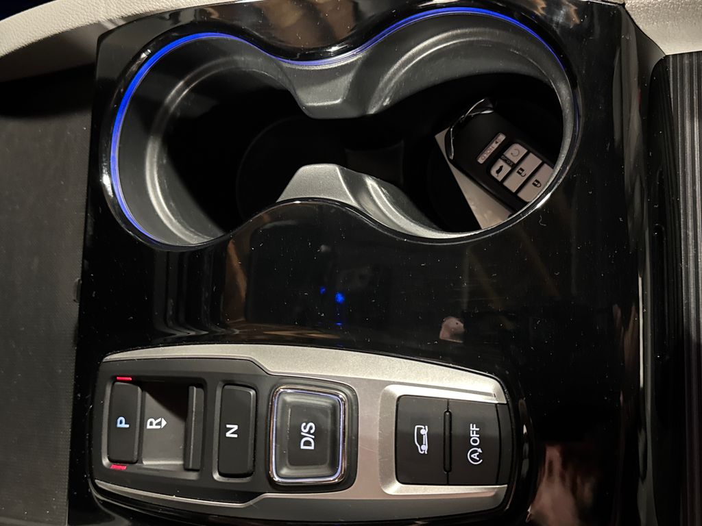 used 2016 Honda Pilot car, priced at $21,304