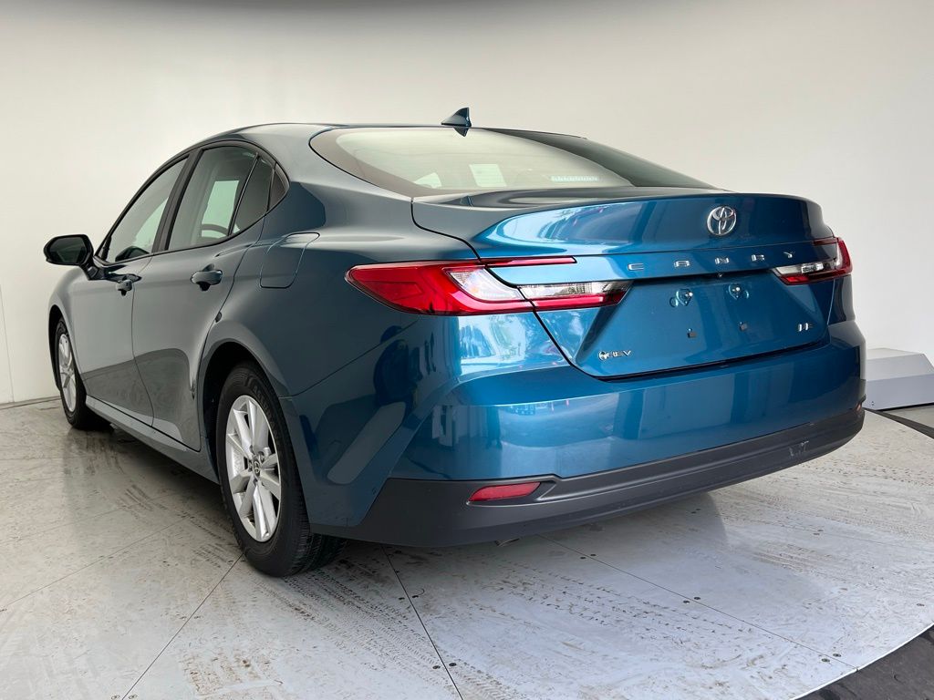 Thumbnail: 2025 Toyota Camry - 4