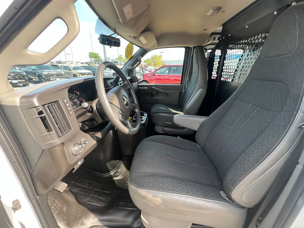 Used 2025 Chevrolet Express 2500 Van