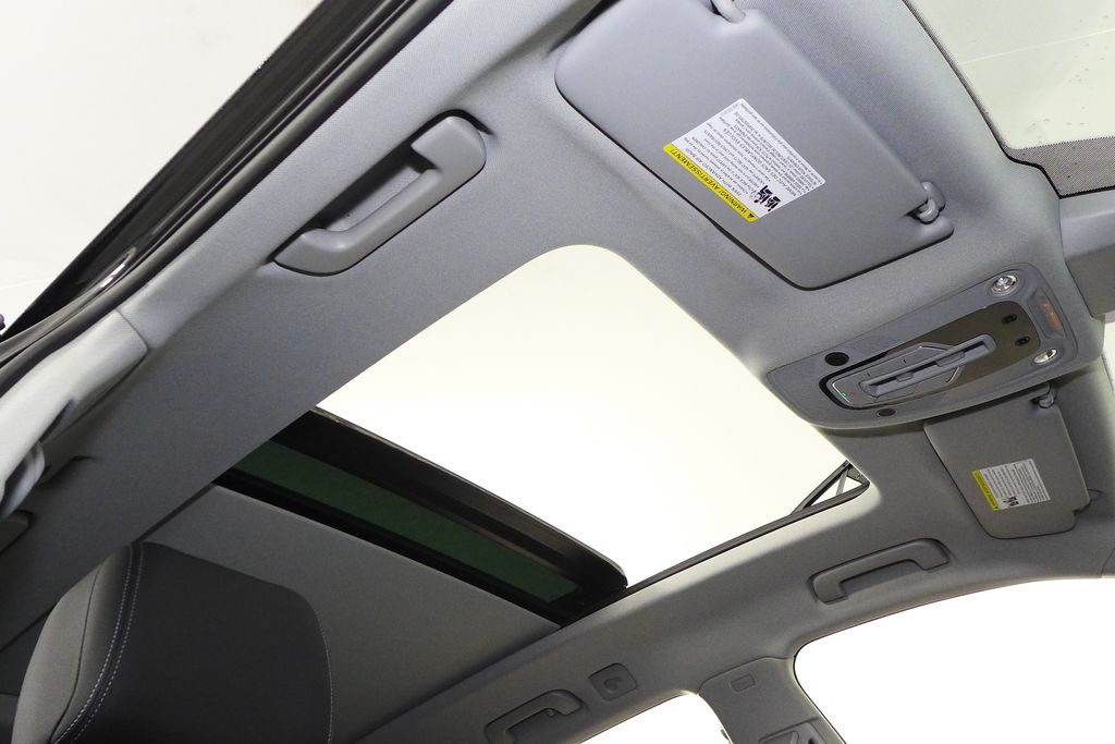 Thumbnail: 2023 Audi Q5 - 18