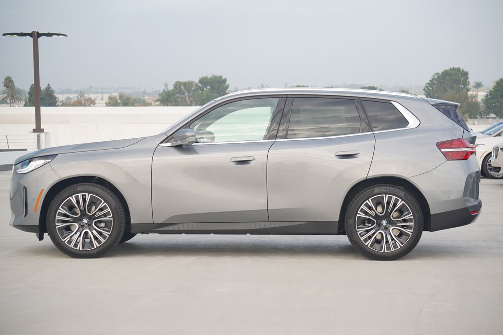 Thumbnail: 2026 BMW X3 - 4