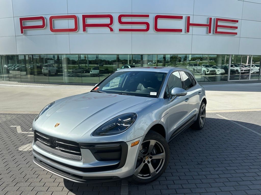 2025 Porsche Macan  -
                Davie, FL