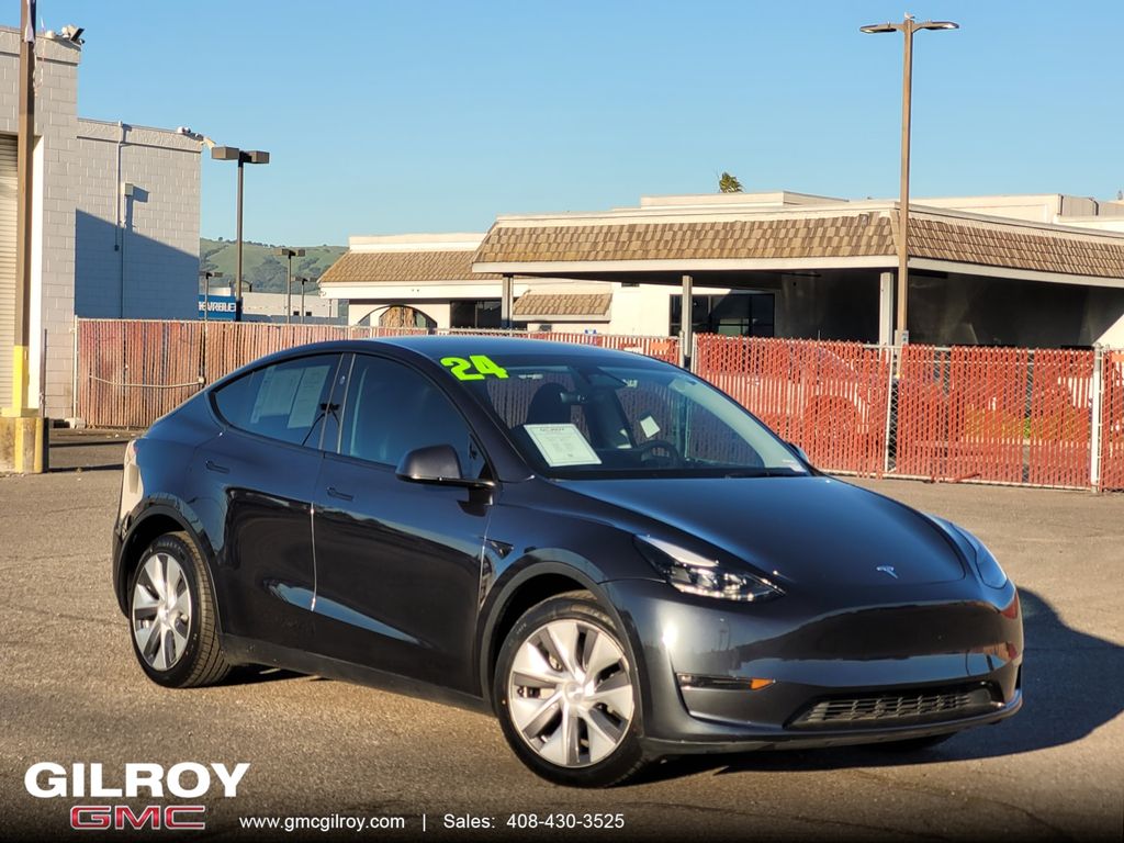 2024 Tesla Model Y Long Range AWD