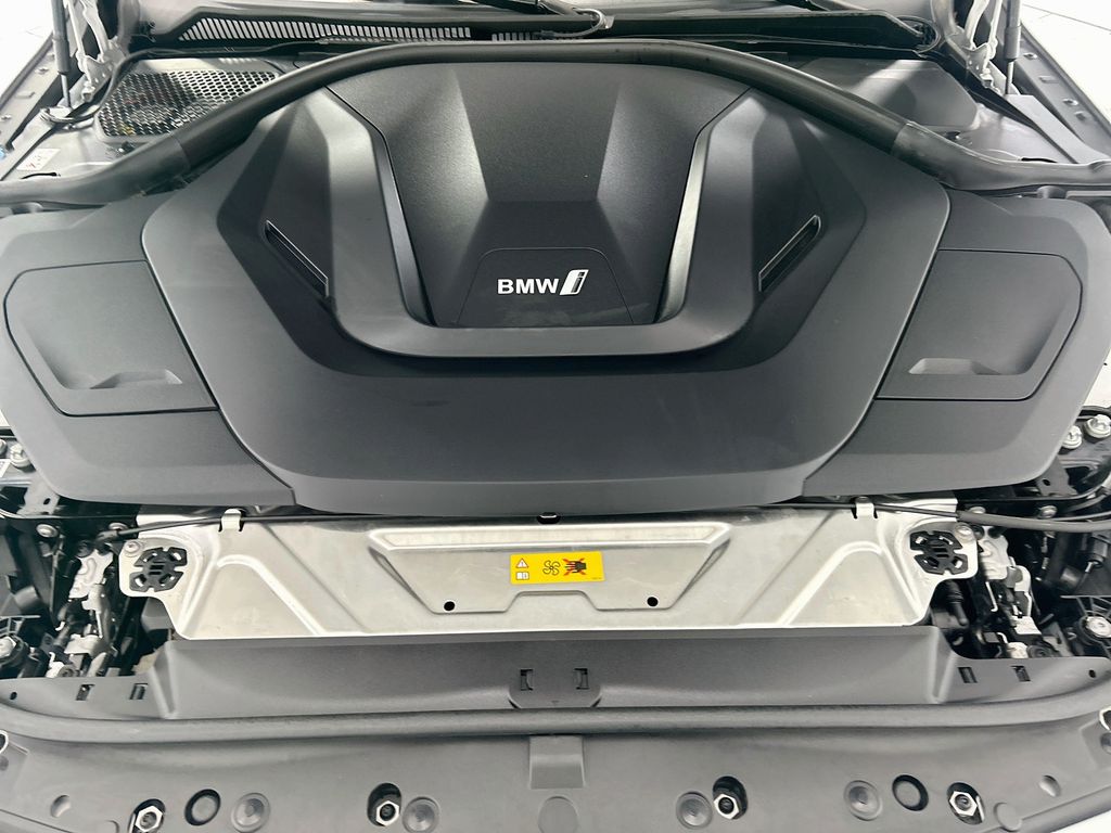 Thumbnail: 2023 BMW i4 - 28