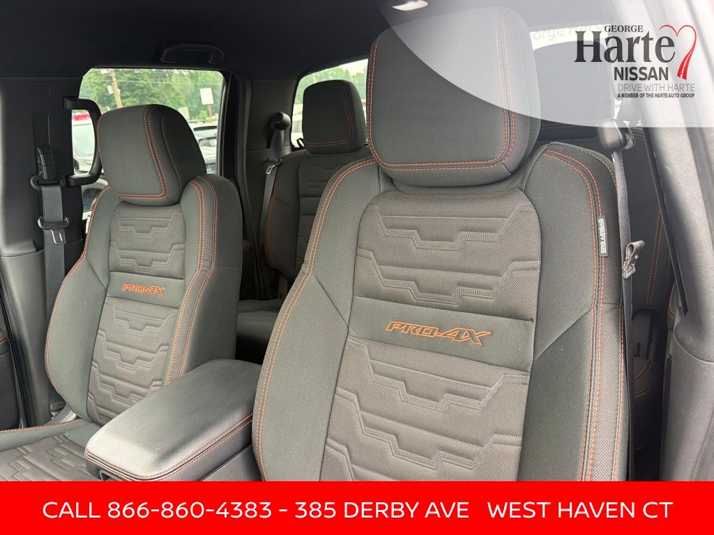 2025 Nissan Frontier PRO-4X - Photo 17
