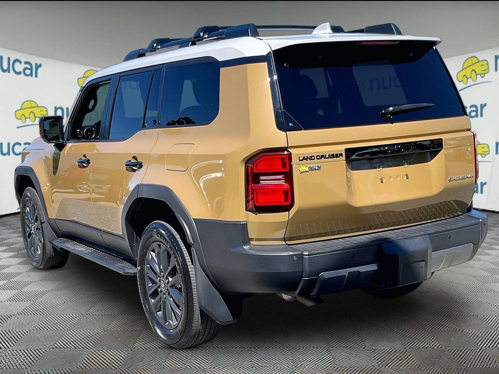 2025 Toyota Land Cruiser — photo 4
