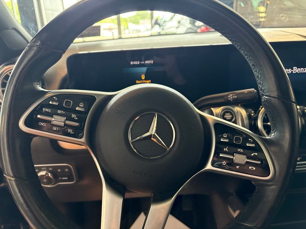 Certified Used 2022 Black Mercedes-Benz GLB 250 image 12