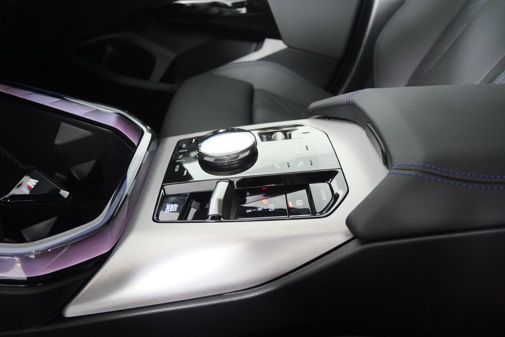 Thumbnail: 2026 BMW X3 - 21