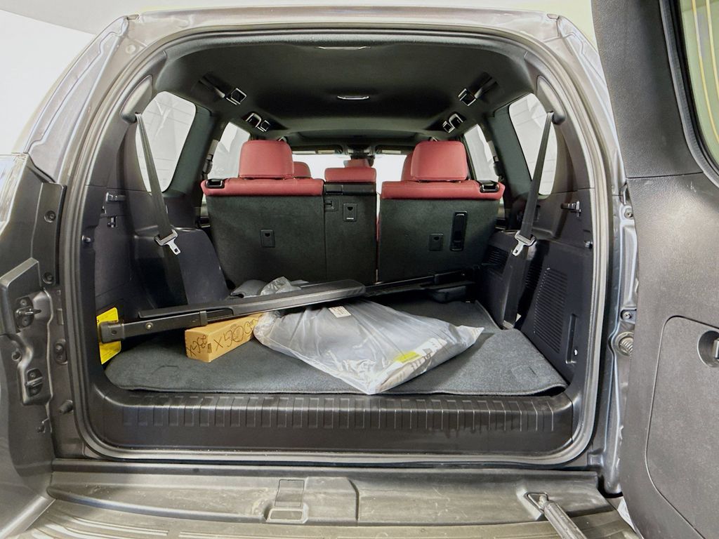 Thumbnail: 2023 Lexus GX - 28