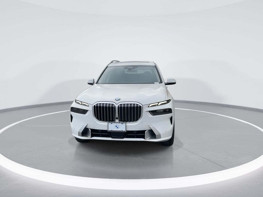 2025 BMW X7 xDrive40i 3