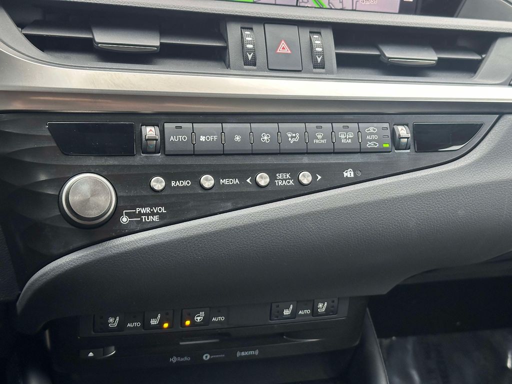 used 2021 Lexus ES car, priced at $34,495