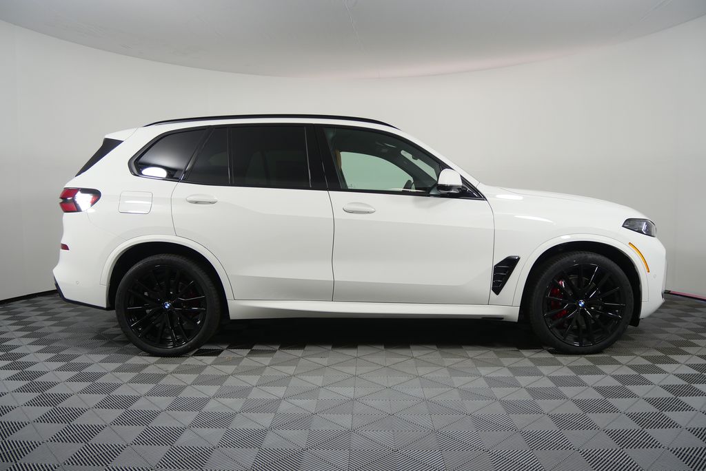 Thumbnail: 2026 BMW X5 - 2