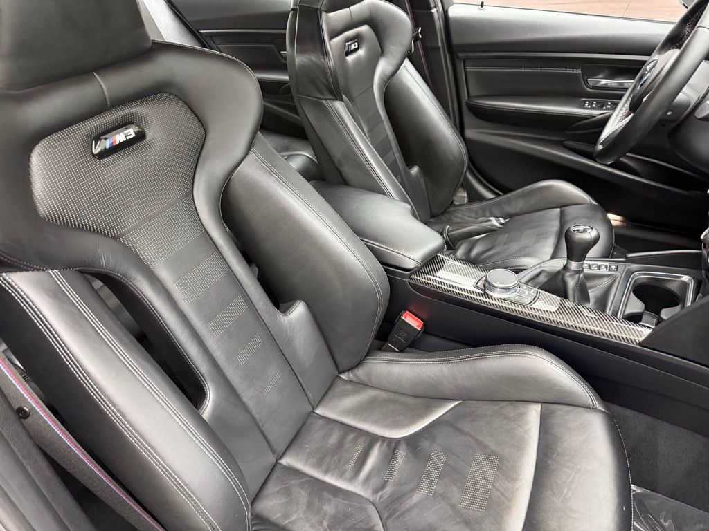 Thumbnail: 2018 BMW M3 - 31