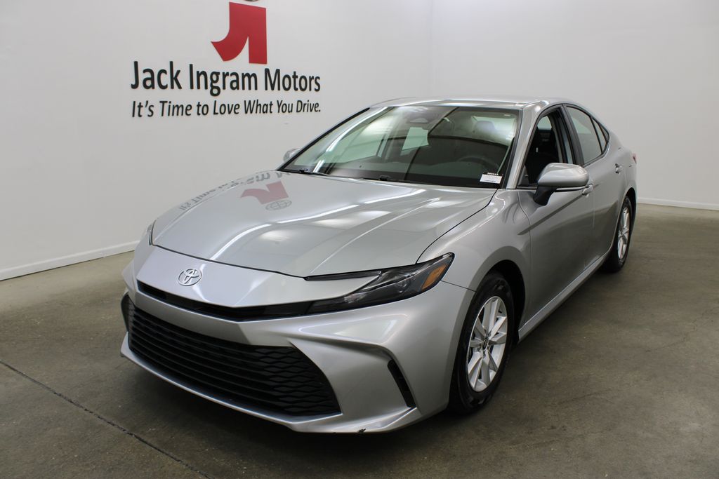 used 2025 Toyota Camry car, priced at $25,900