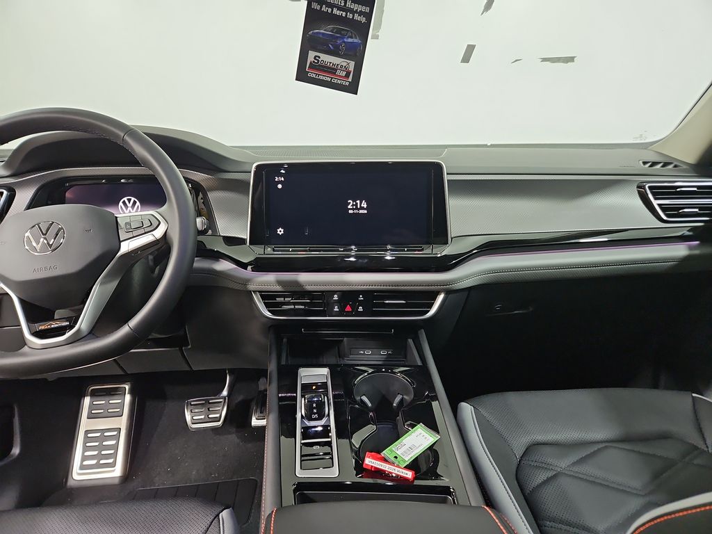 New 2026 White/off-white Volkswagen 2.0T Peak Edition image 17