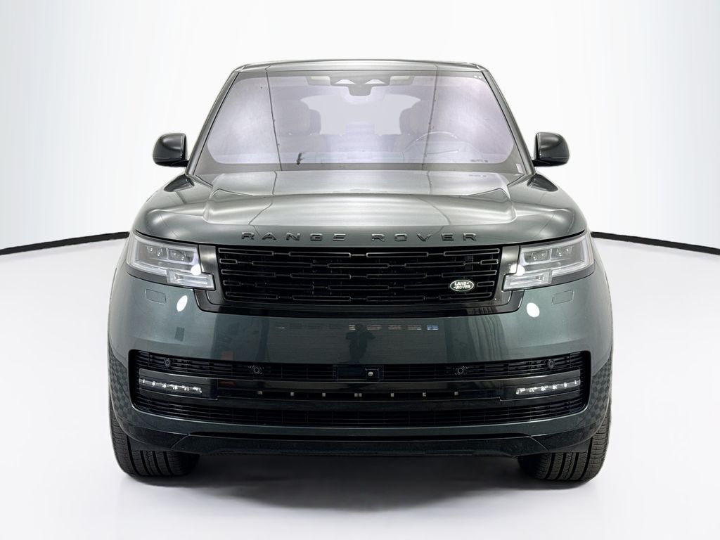 Thumbnail: 2023 Land Rover Range Rover - 10