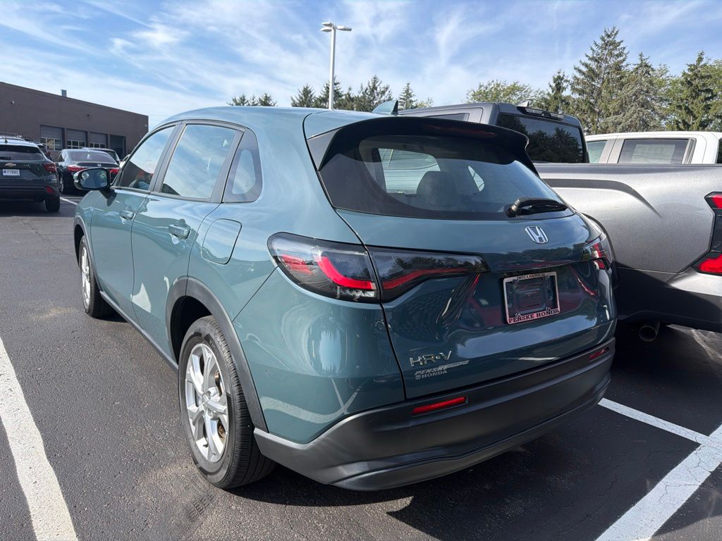Thumbnail: 2024 Honda HR-V - 2