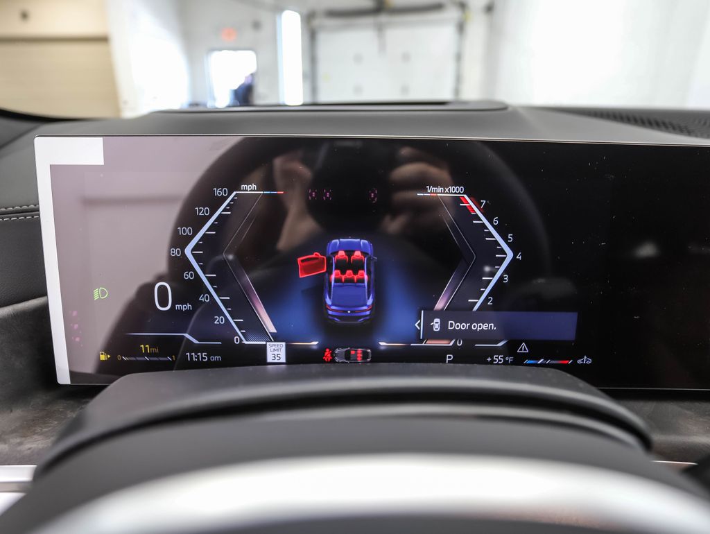 Thumbnail: 2026 BMW X6 - 14