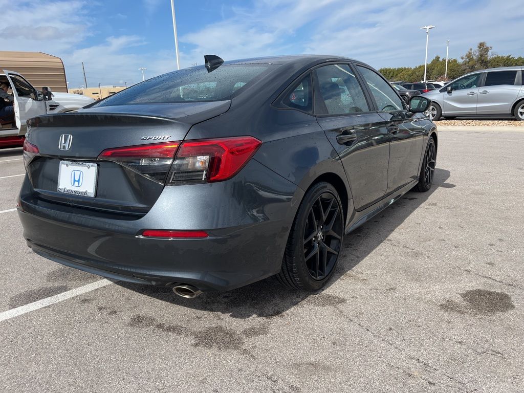 Thumbnail: 2024 Honda Civic - 4