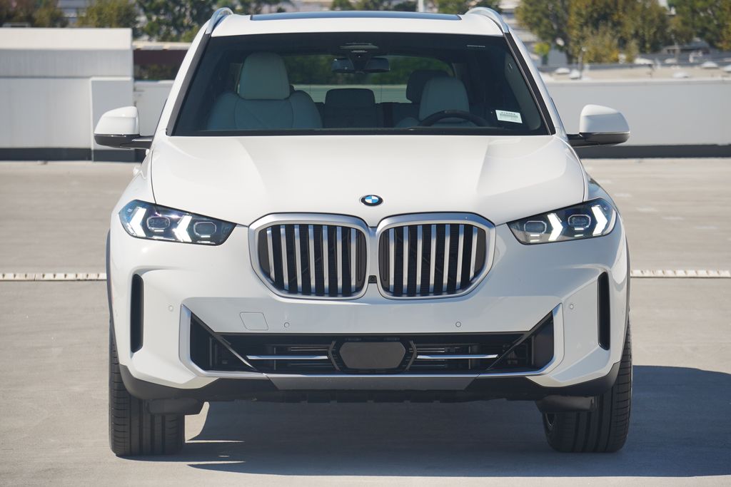 Thumbnail: 2026 BMW X5 - 2