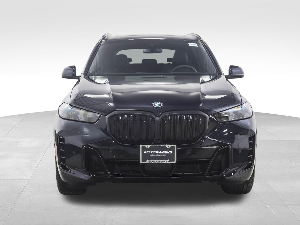 Thumbnail: 2026 BMW X5 - 8