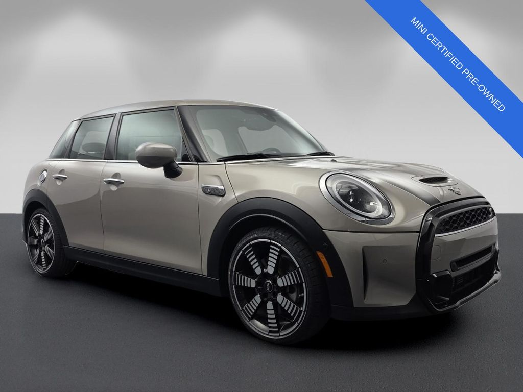 Rooftop Gray Metallic 2024 MINI Cooper Hatchback Front-Wheel Drive 7-Speed Automatic