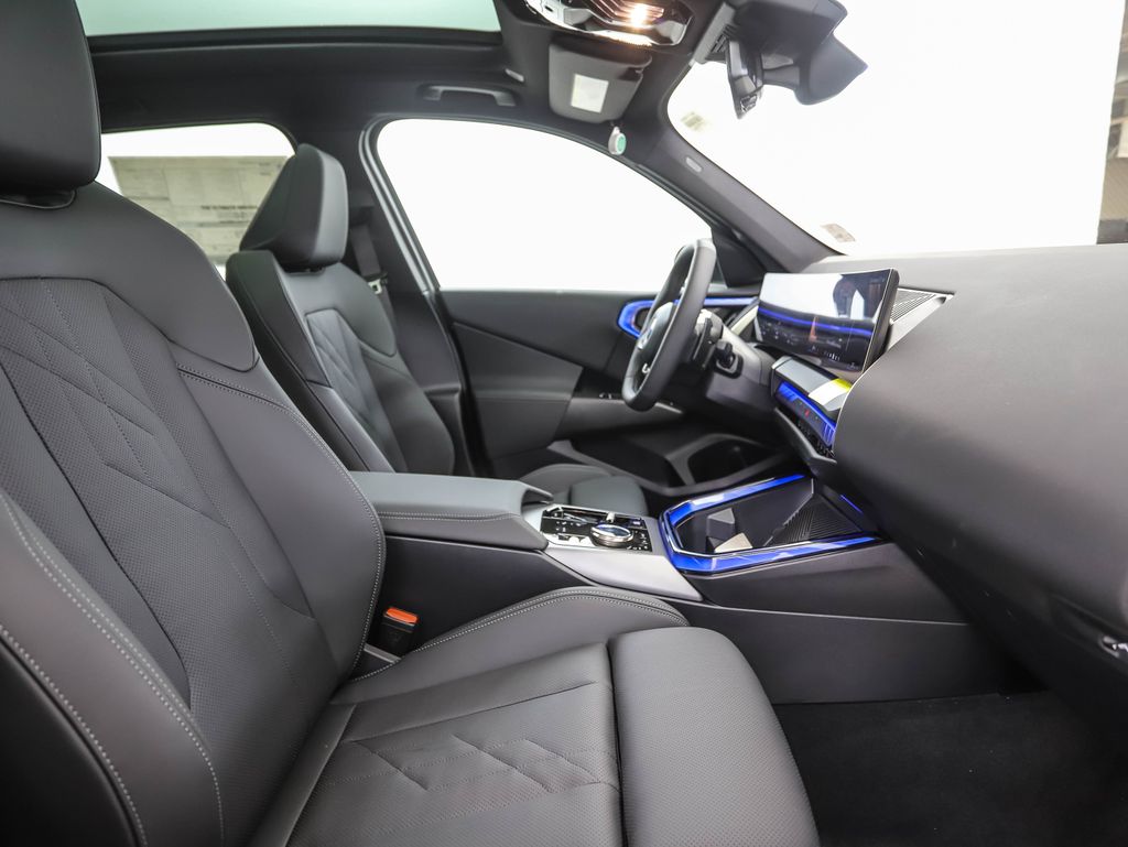 Thumbnail: 2025 BMW X3 - 29