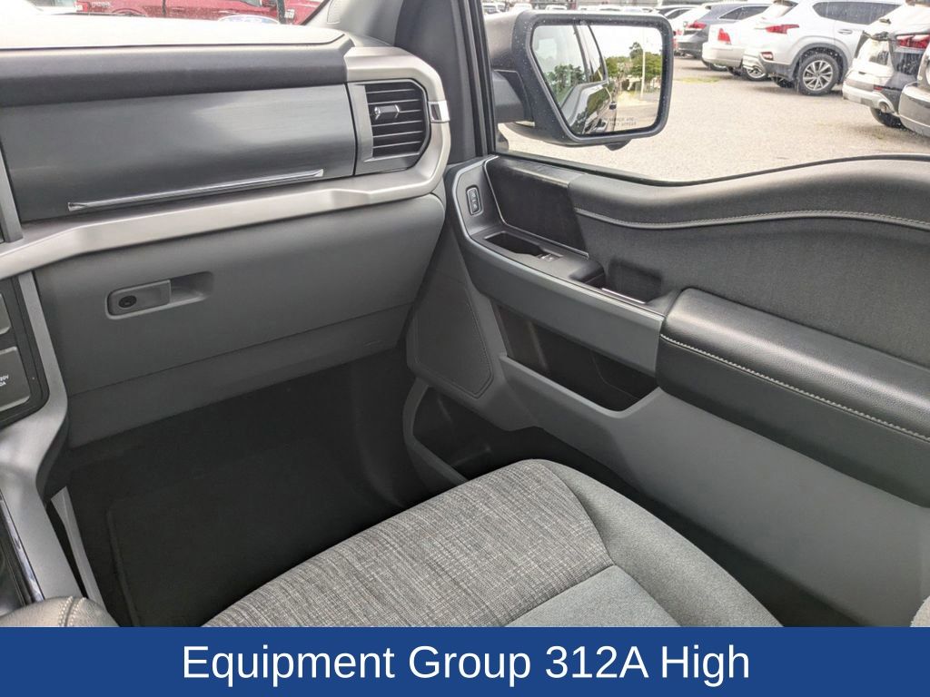 2022 Ford F-150 Lightning XLT
