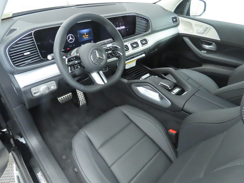 Thumbnail: 2026 Mercedes-Benz GLS - 10