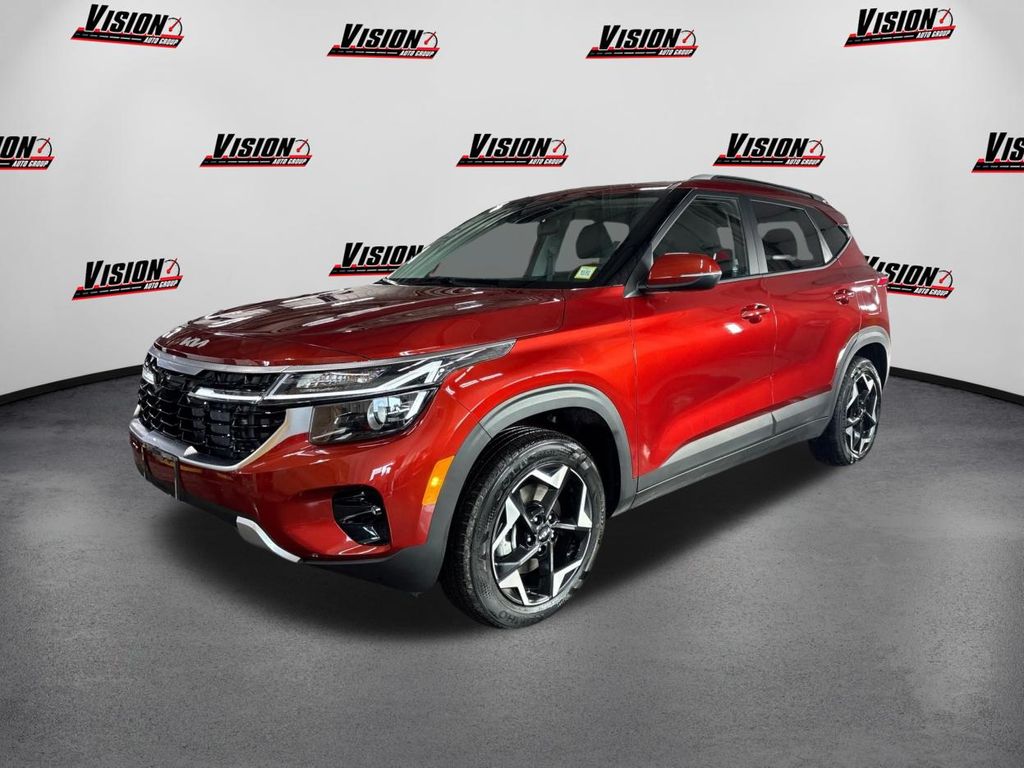 Mars Orange 2025 Kia Seltos SUV / Crossover All-Wheel Drive Continuously Variable Transmission