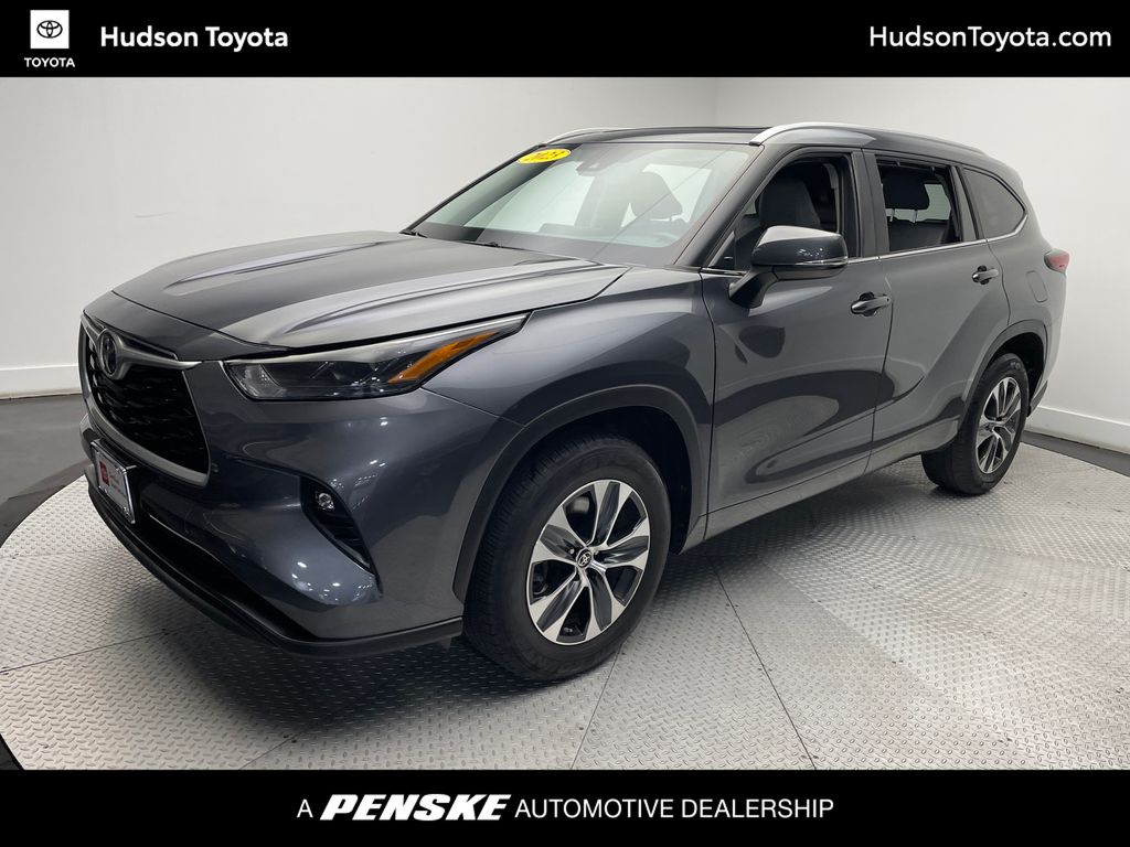 2023 Toyota Highlander XLE -
                  Jersey City, NJ