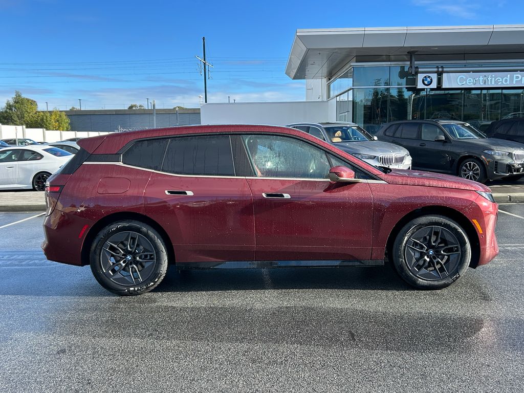 Thumbnail: 2026 BMW iX - 6