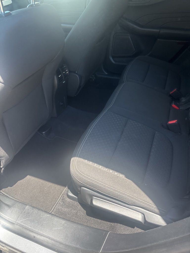 Used 2024 Gray Ford Active image 18