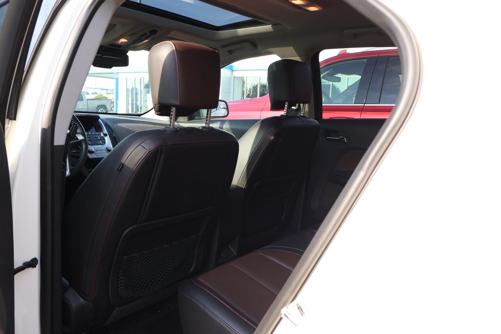Thumbnail: 2014 Chevrolet Equinox - 32