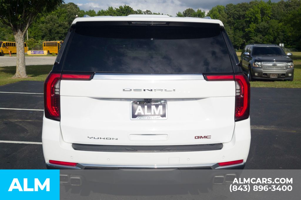 Used 2025 White GMC Denali image 6