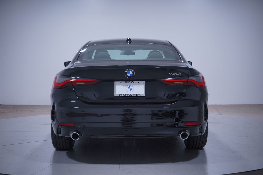 Thumbnail: 2026 BMW 4 Series - 5
