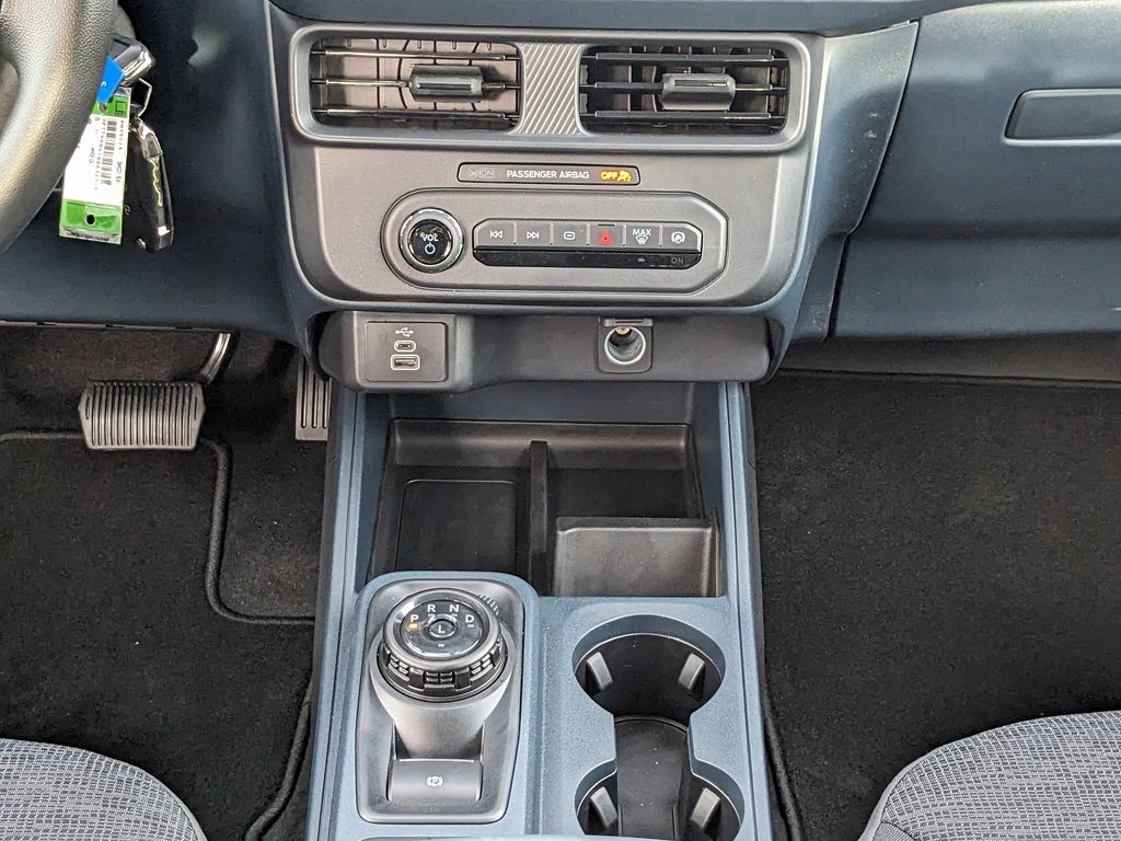 2025 Ford Maverick XL