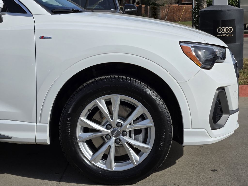 used 2021 Audi Q3 car, priced at $27,491