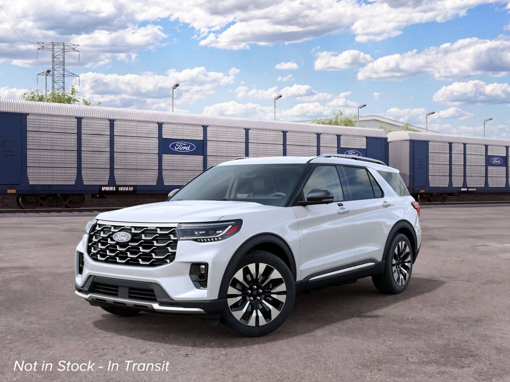 New 2027 Star White Metallic Tri-Coat Ford Platinum™ image 2