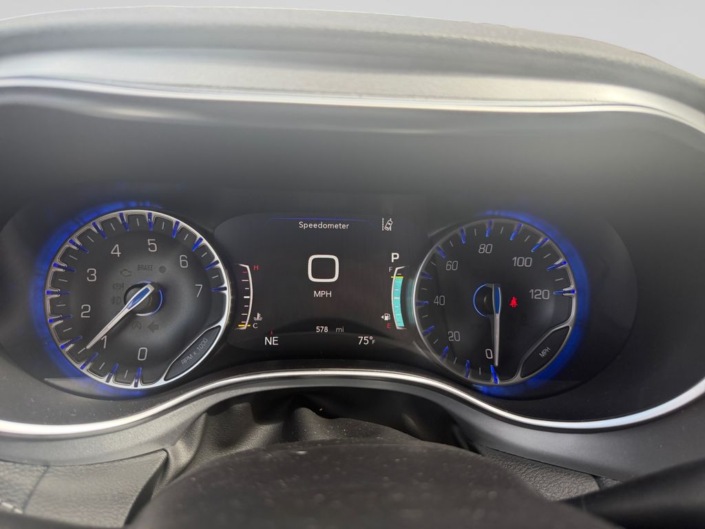 2026 Chrysler Pacifica Limited White at Honda North