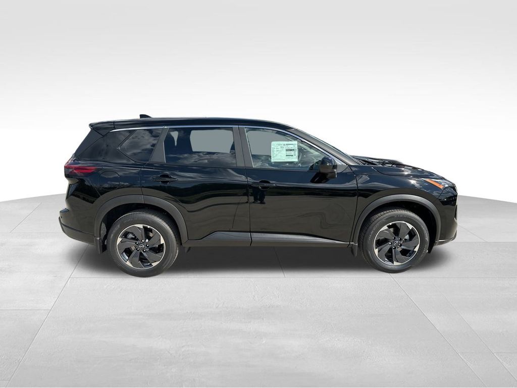 2025 Nissan Rogue SV 10