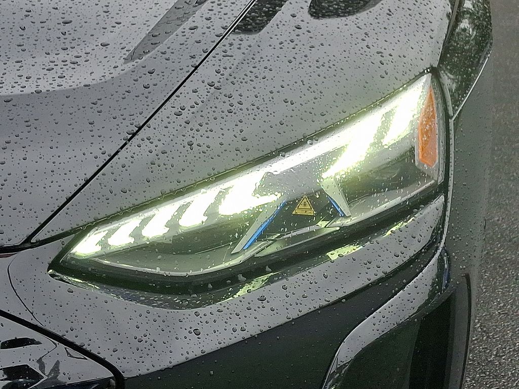 Thumbnail: 2022 Audi e-tron GT - 9