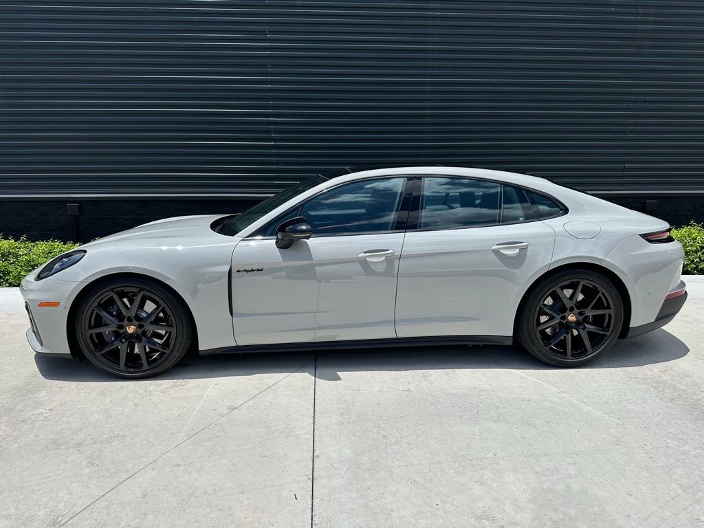 2025 Porsche Panamera 4 2