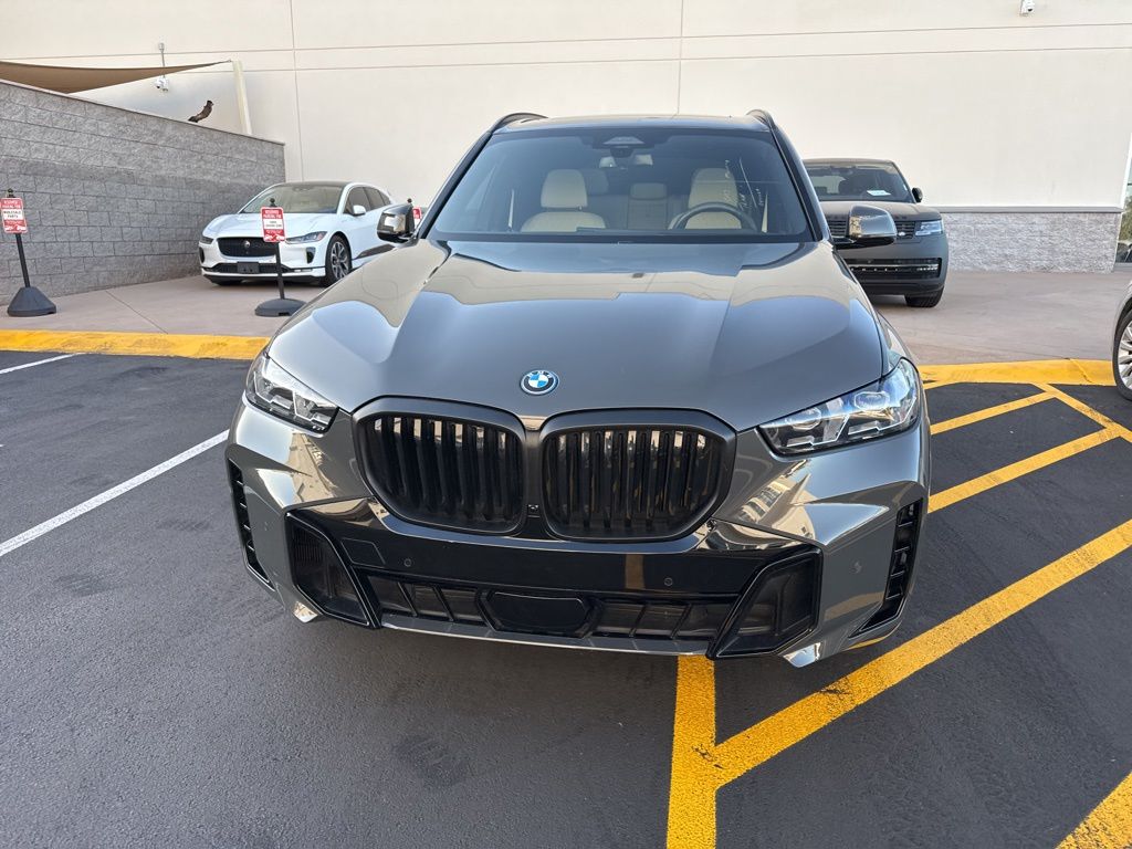 Thumbnail: 2026 BMW X5 - 2