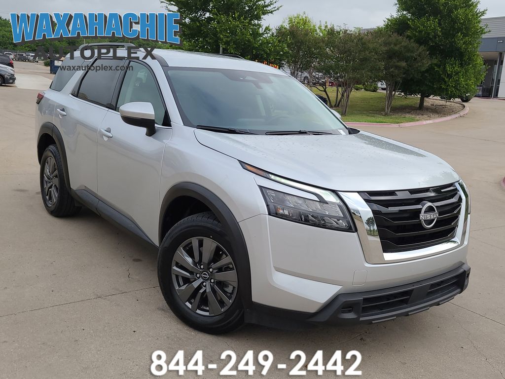 Brilliant Silver Metallic 2025 Nissan Pathfinder SV FWD SUV / Crossover Front-Wheel Drive 9-Speed Automatic
