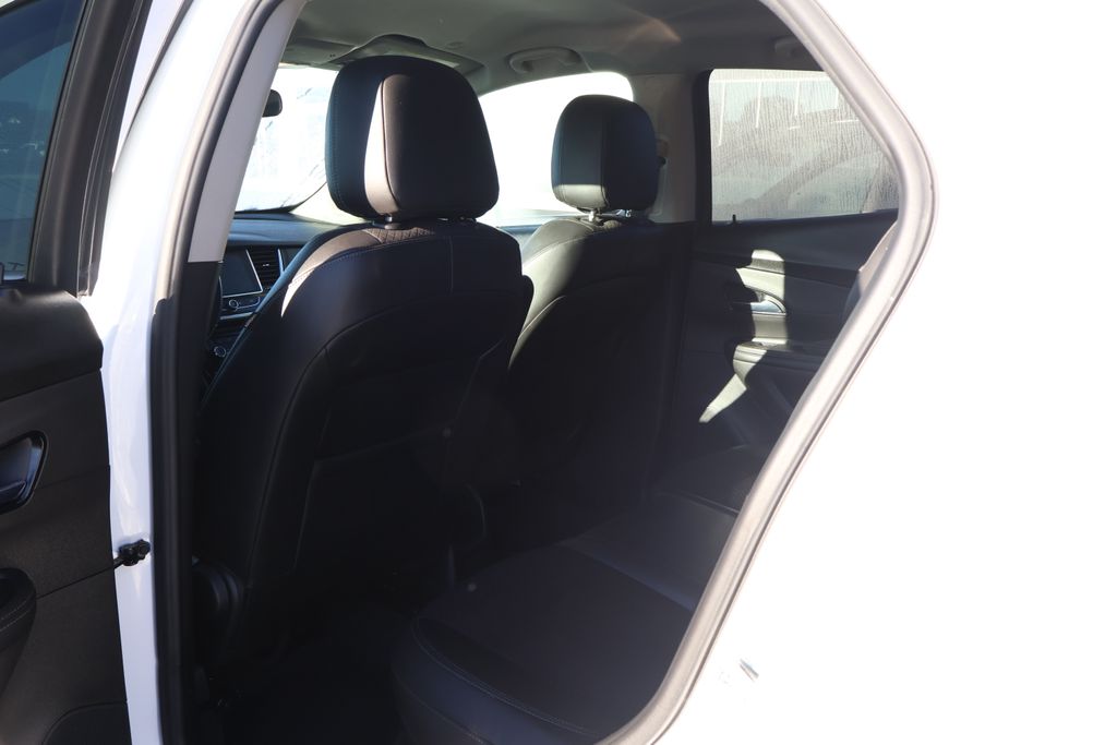 Thumbnail: 2020 Buick Encore - 30